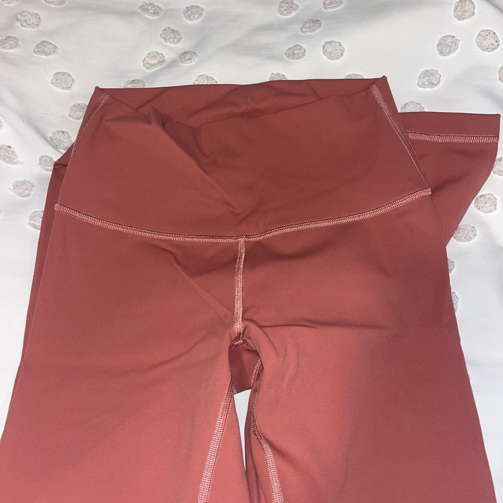 Blush Pink Wunder Under leggings